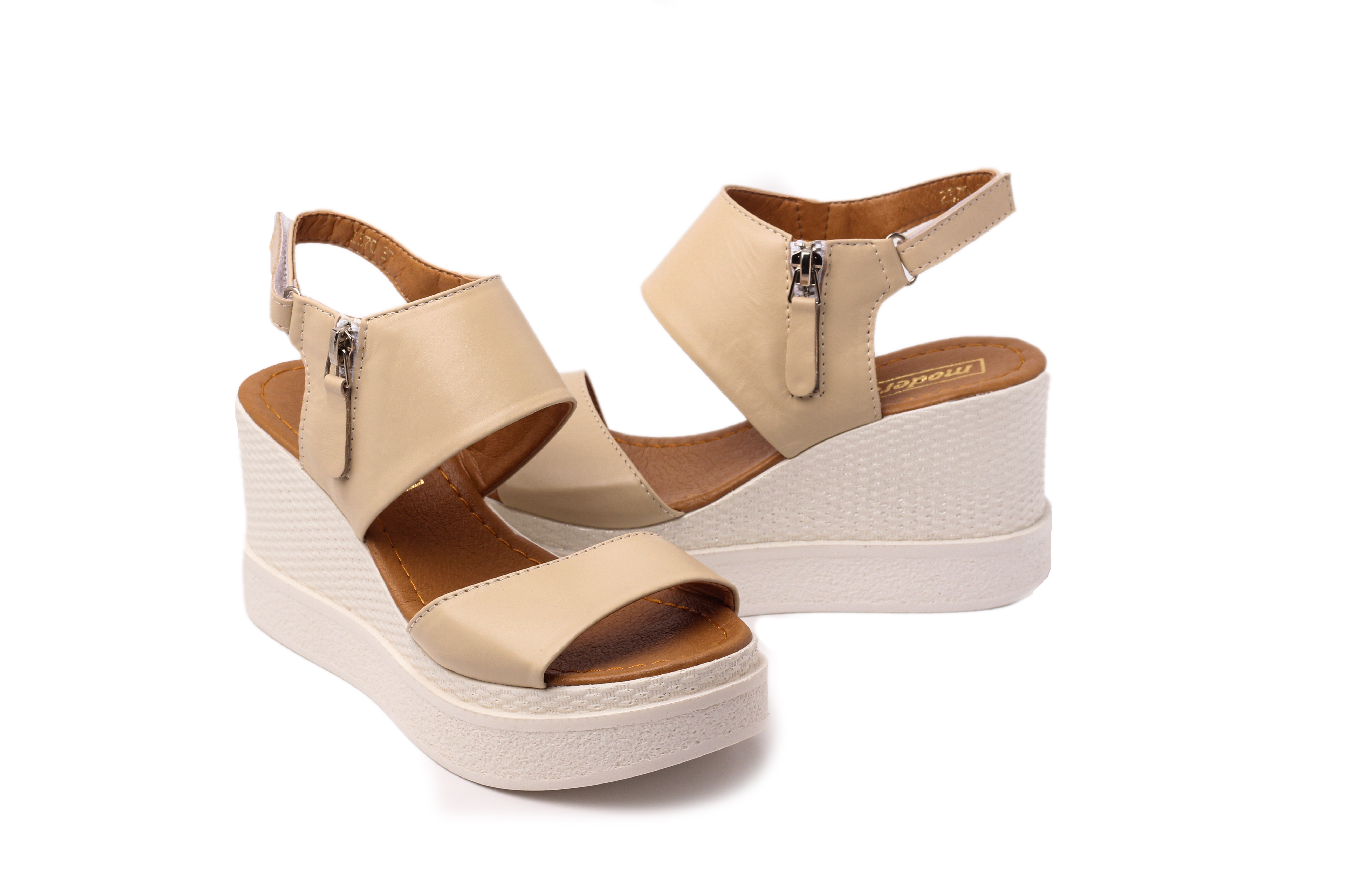 

Босоножки Moderate 22370-4BEIGE бежевый 38 2000903210955