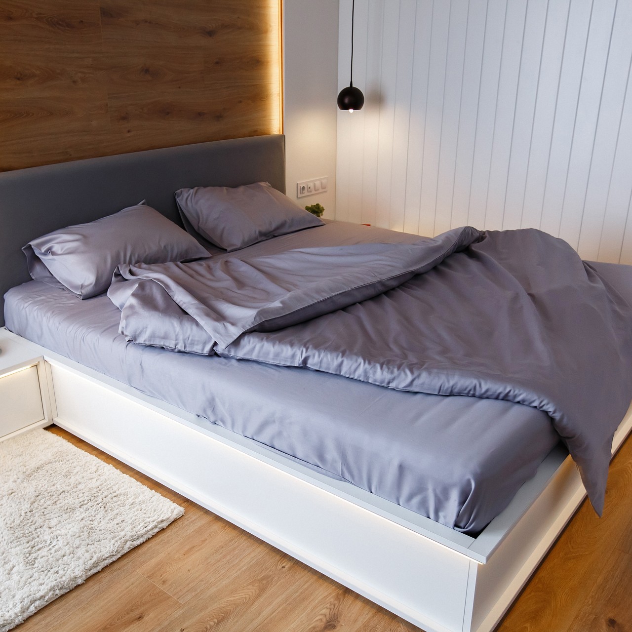 

Простынь NaviHome сатин 200х220 серый