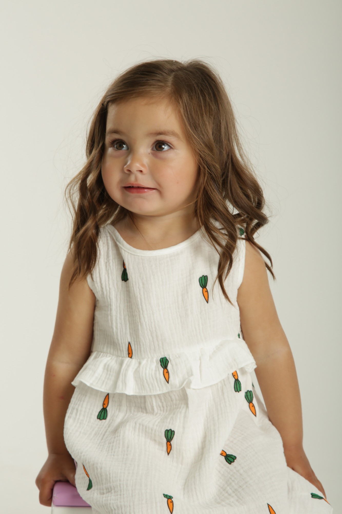 

Платье из муслина Blackduckindark SweetCarrot р.116 белое (SS03-39-02-088)