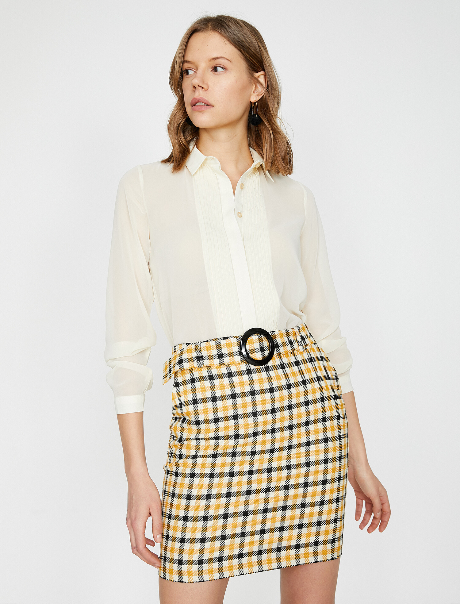 

Блузка Koton 9YAK68852OW-063 42 Beige
