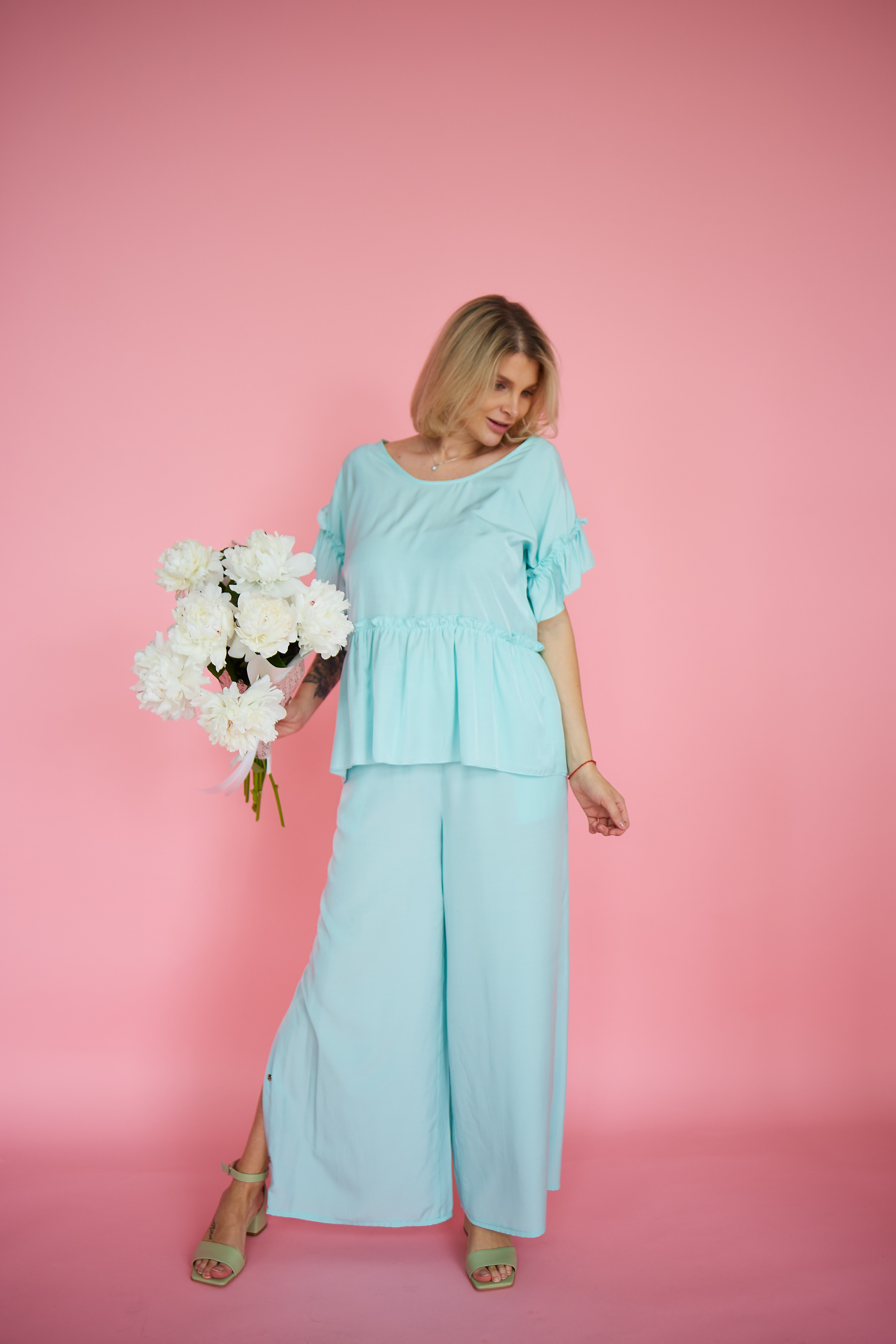 

Костюм KARELLE' Юлія - М'ята (К.30.0703.00, Костюм KARELLE's Юлія S-M М'ята (К.30.0703.00.S-M)