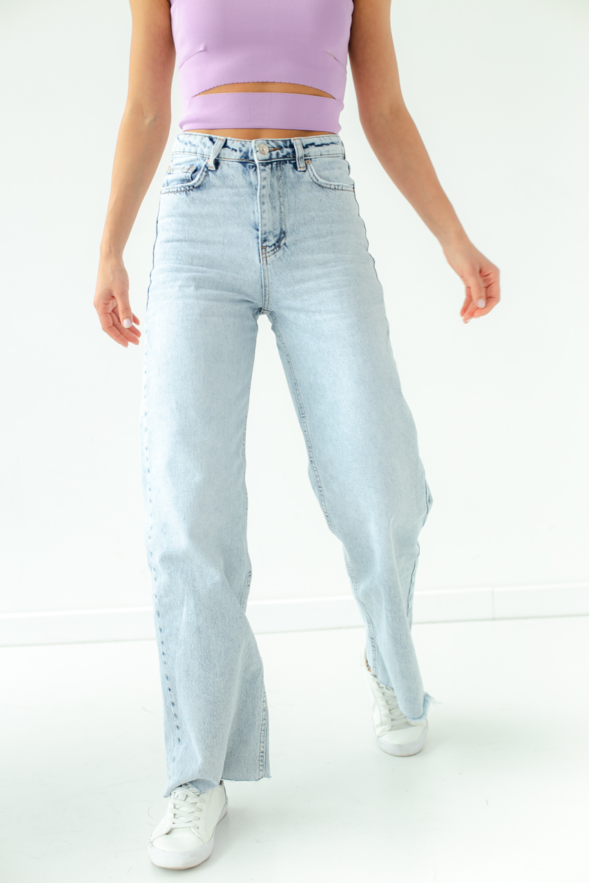 

Джинсы с прямыми штанинами Denim Palace - голубой цвет, 42р (386)