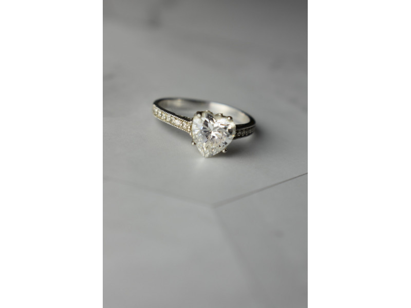 

Серебряное кольцо 925 проба с фианитами *Сердце* Sky Jewelry 001346