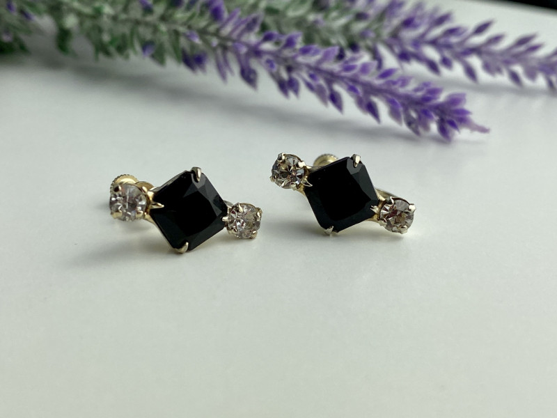 

Серьги с ониксом и фианитами Натуральный Sky Jewelry 002329