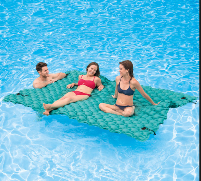 

Большой надувной матрас 56841 с ремкомплектом в наборе