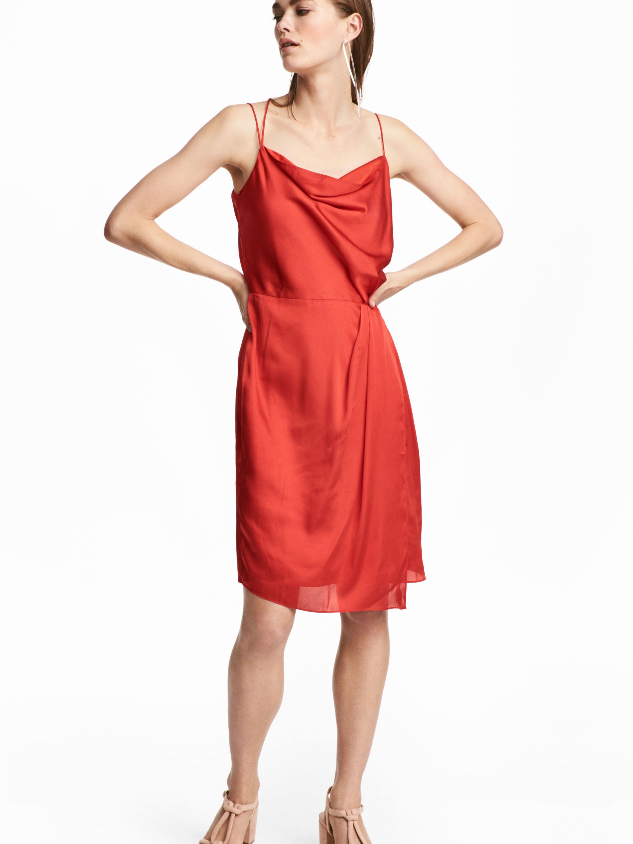 

Платье H&M 5424376-ACVF 38 Красное