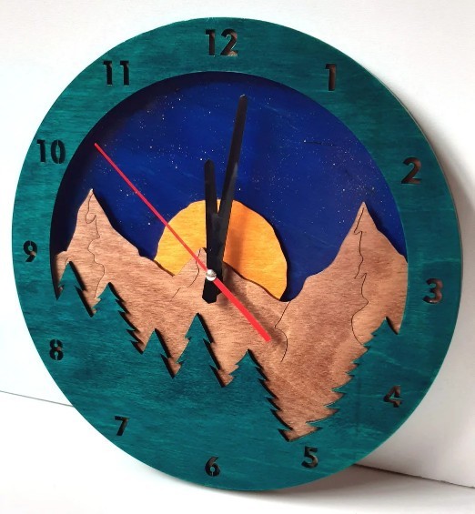 

Деревянные декоративные 3D-часы