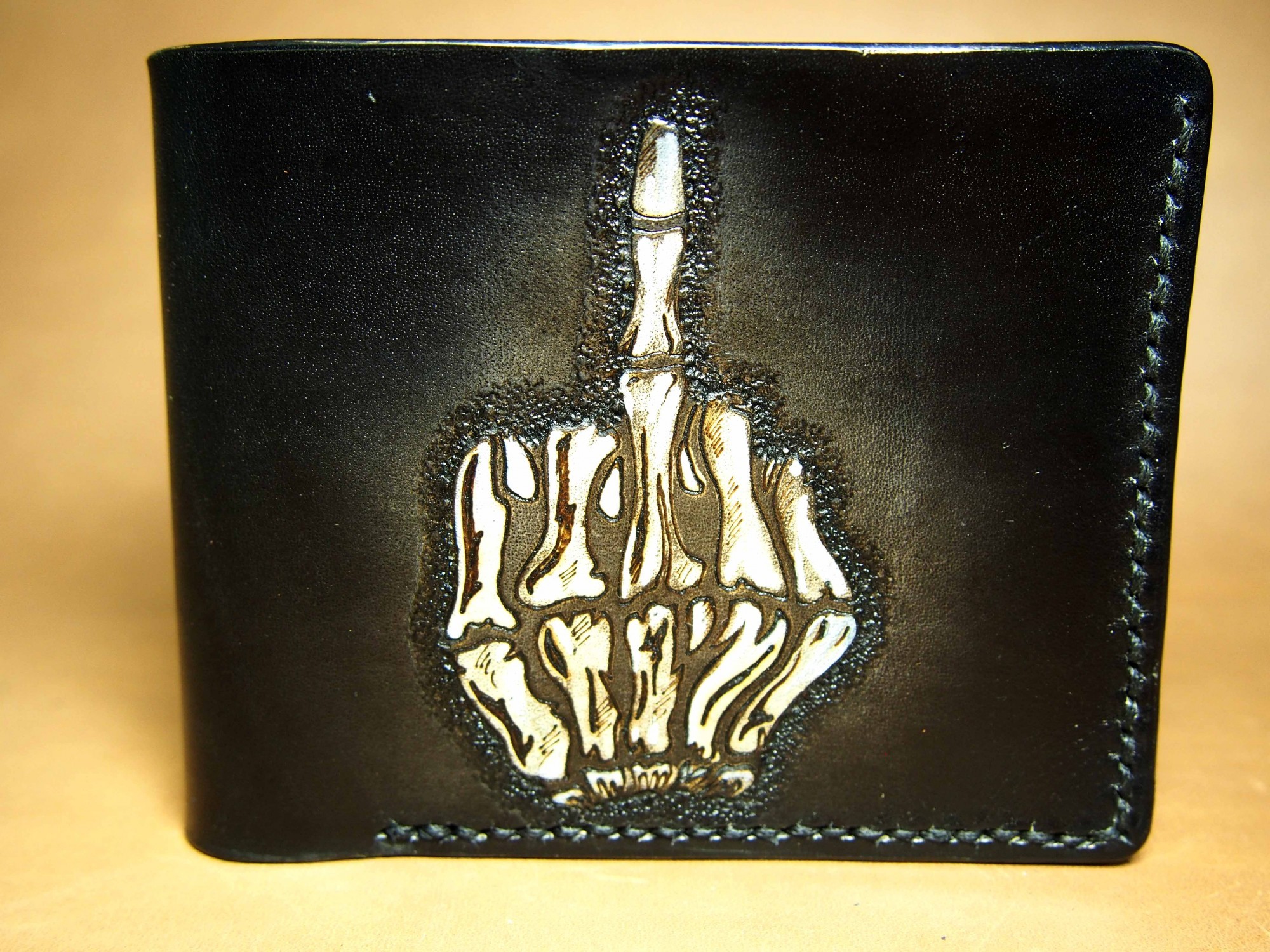 

Кожаный бумажник fuck 11 x 9.5 см черный