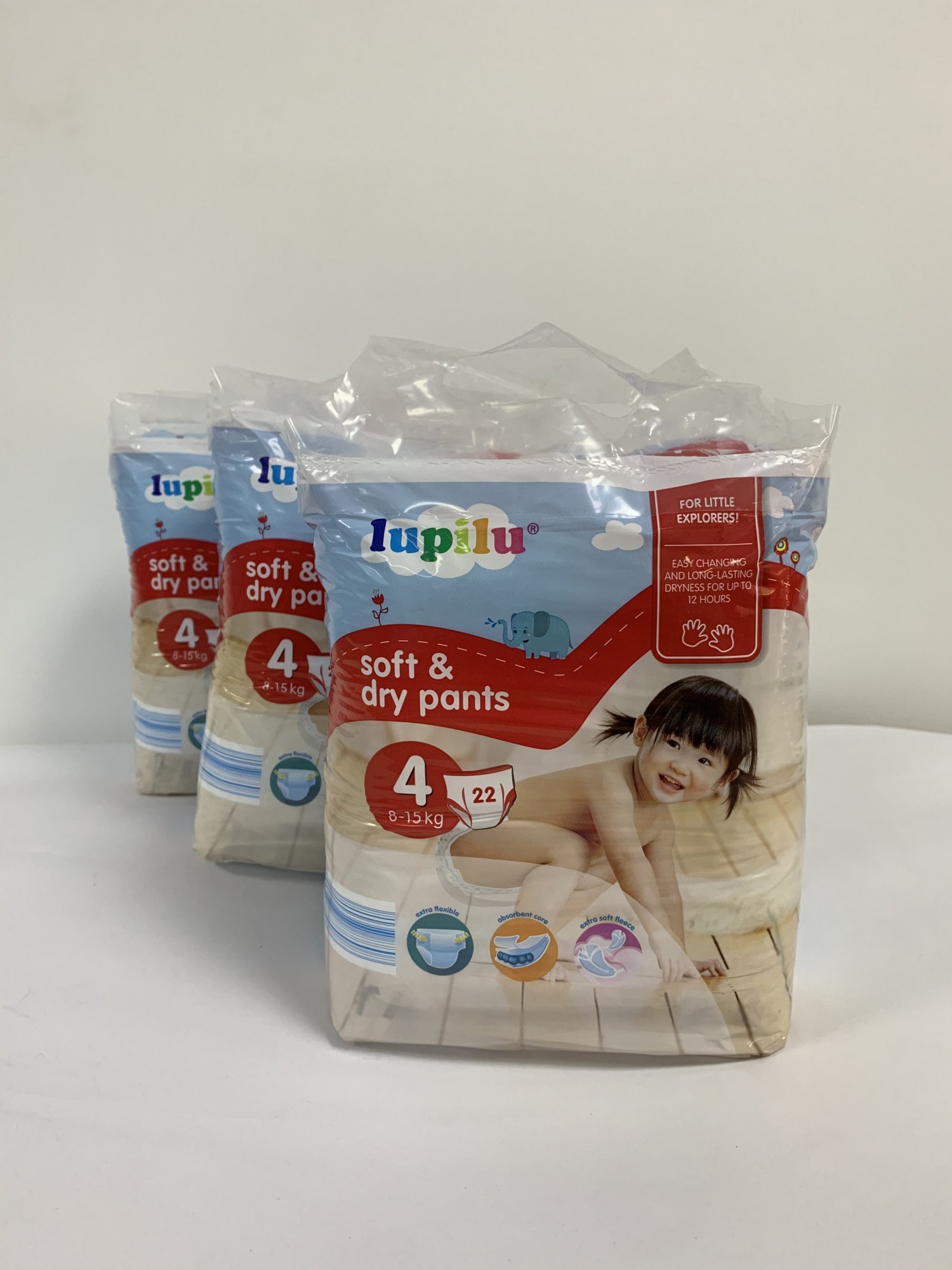 

Набір з трьох пачок по 22 шт., підгузників-трусиків Lupilu soft&dry pants 4 розміру , 8-15 кг, (66 шт.)