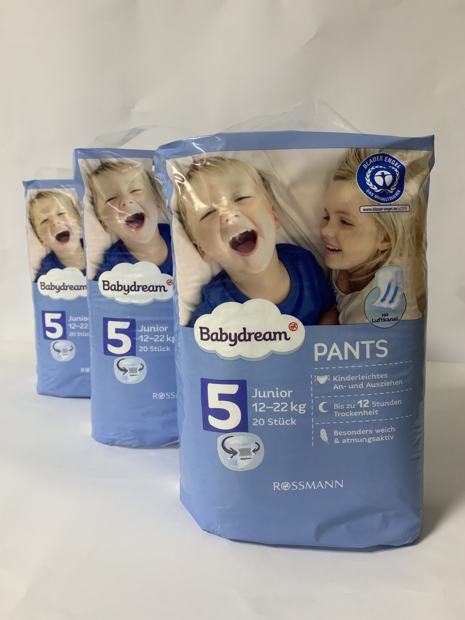 

Набір з трьох пачок по 20 шт., підгузників-трусиків Babydream pants 5 розміру , 12-22 кг, (60 шт.)