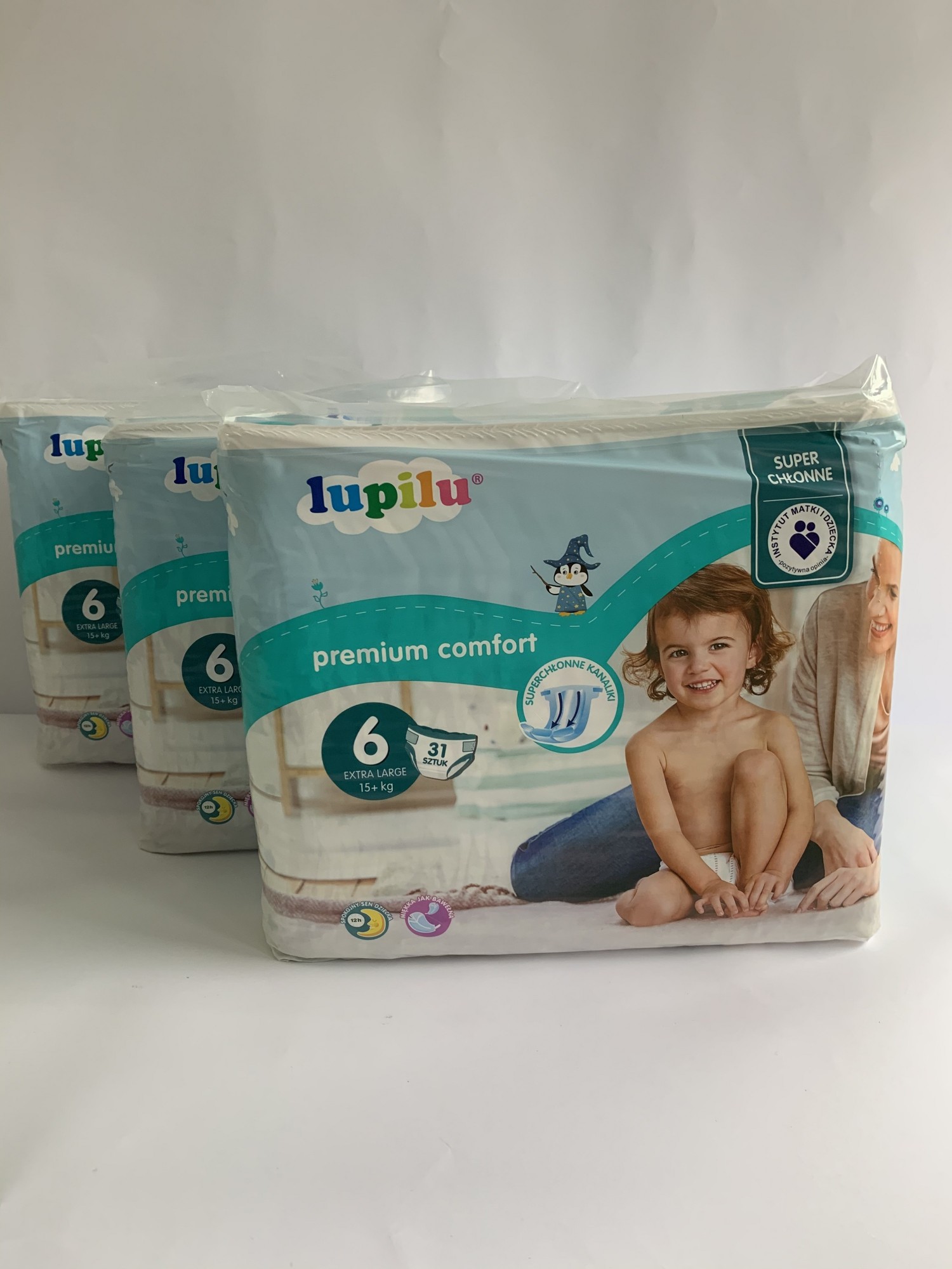 

Набір з трьох пачок по 31 шт. дитячих підгузників Lupilu premium comfort 6 розмір, 15+ кг, (93 шт.)