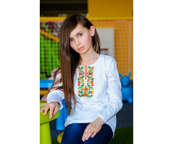 

Футболка для дівчинки Фолк мода вишита на довгий рукав (30) 104 см білий FK-030