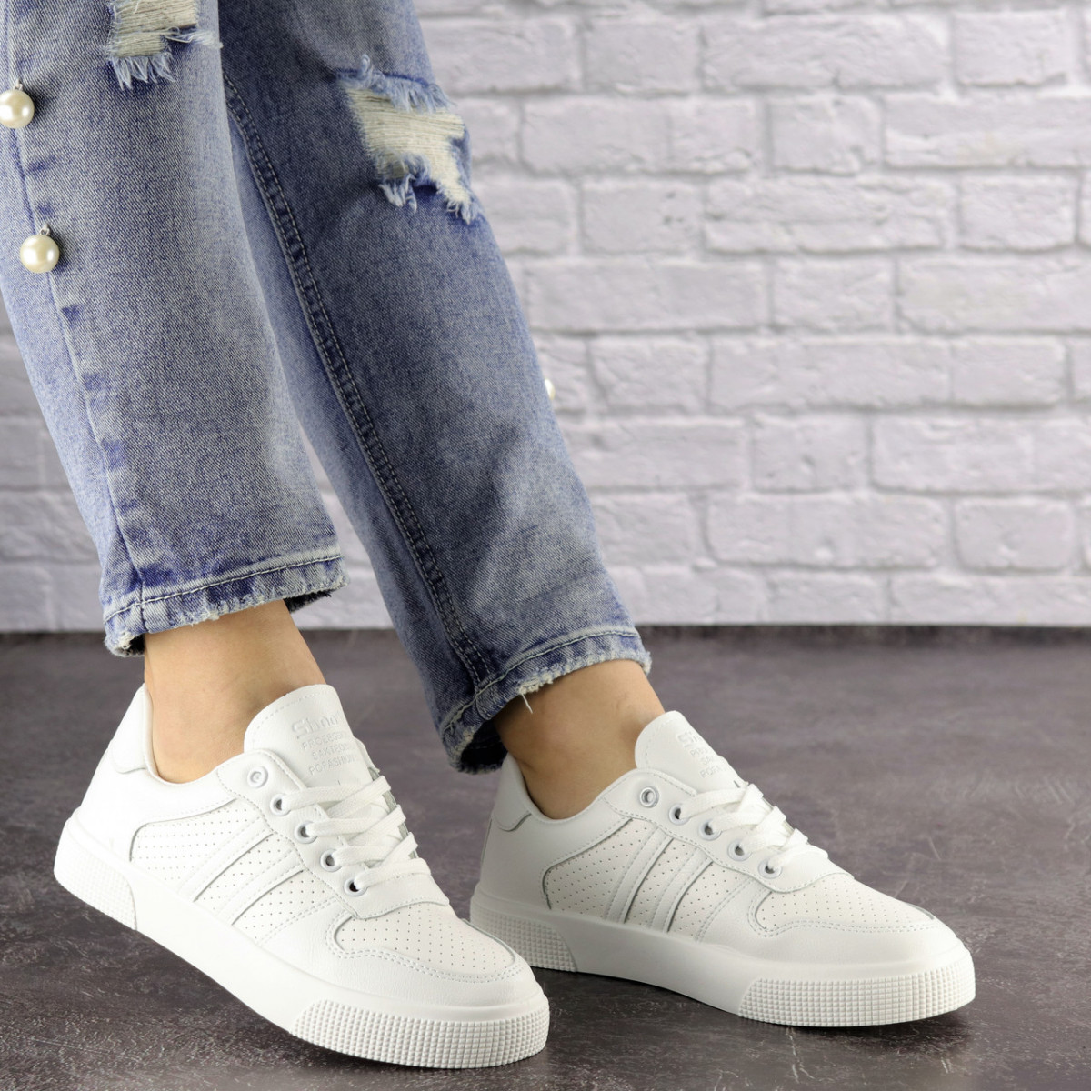 

Женские кроссовки Fashion George 1575 37 размер 22,5 см Белый