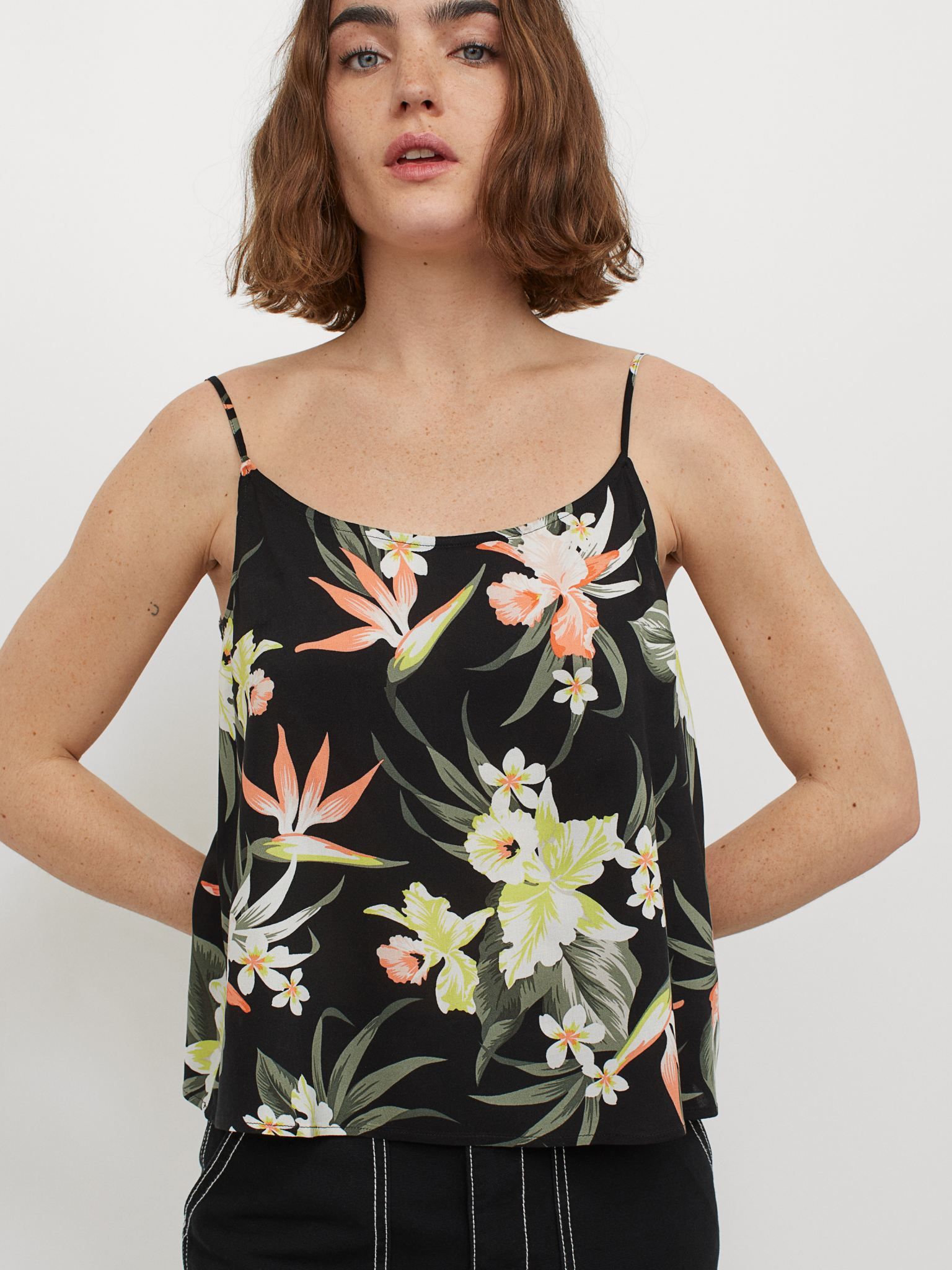 

Топ H&M 1605-8605251  Черный цветы, Топ H&M 1605-8605251 32 Черный цветы