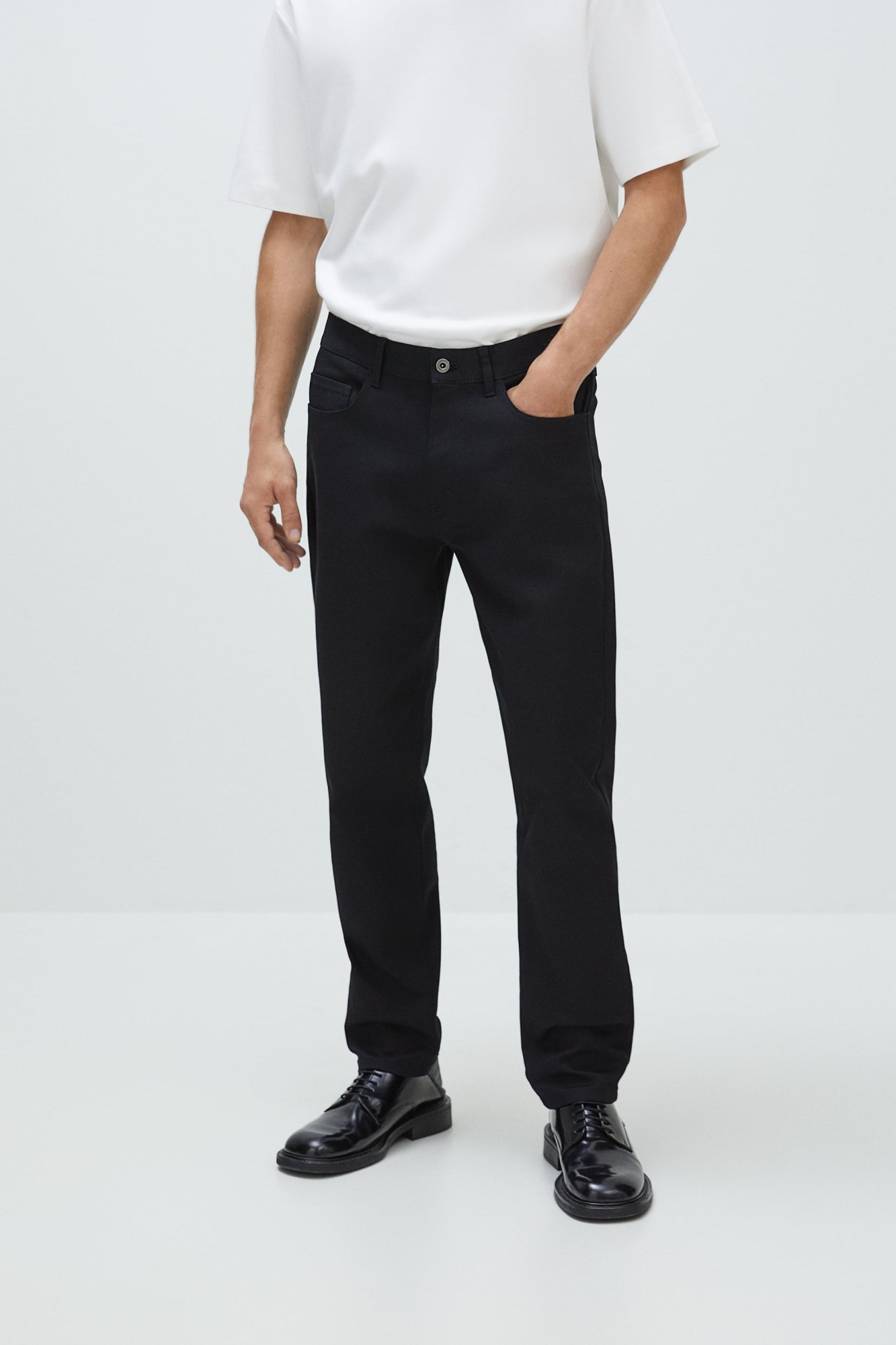 

Брюки Zara Essentials стандартного кроя размер  черный 0706/560/800, Брюки Zara Essentials стандартного кроя размер 32 черный 0706/560/800