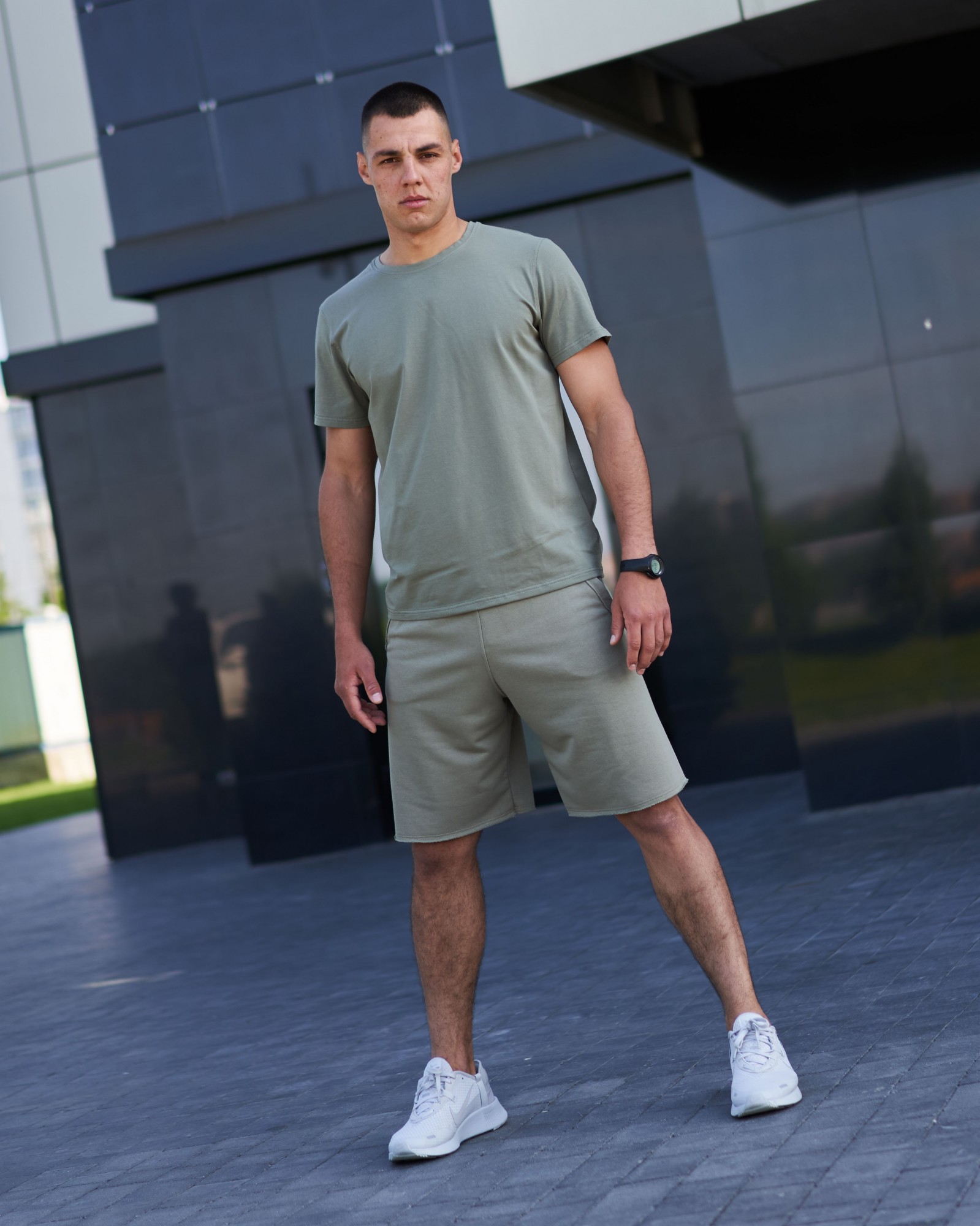 

Мужская футболка GR8 active wear модель FT-оливковый размер, Мужская футболка GR8 active wear модель FT-оливковый размер XL