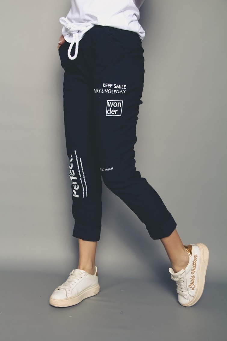 

Брюки Amande 01064 черные S/M