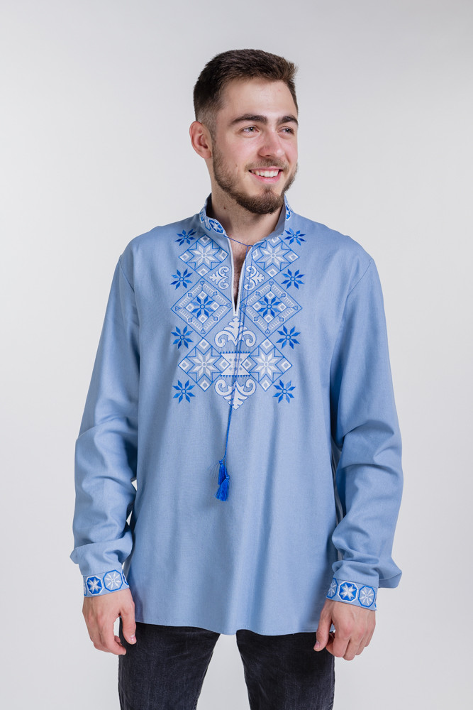 

Мужская вышиванка гладью с геометрией голубая Arjen размер XL (25627-B-XL)