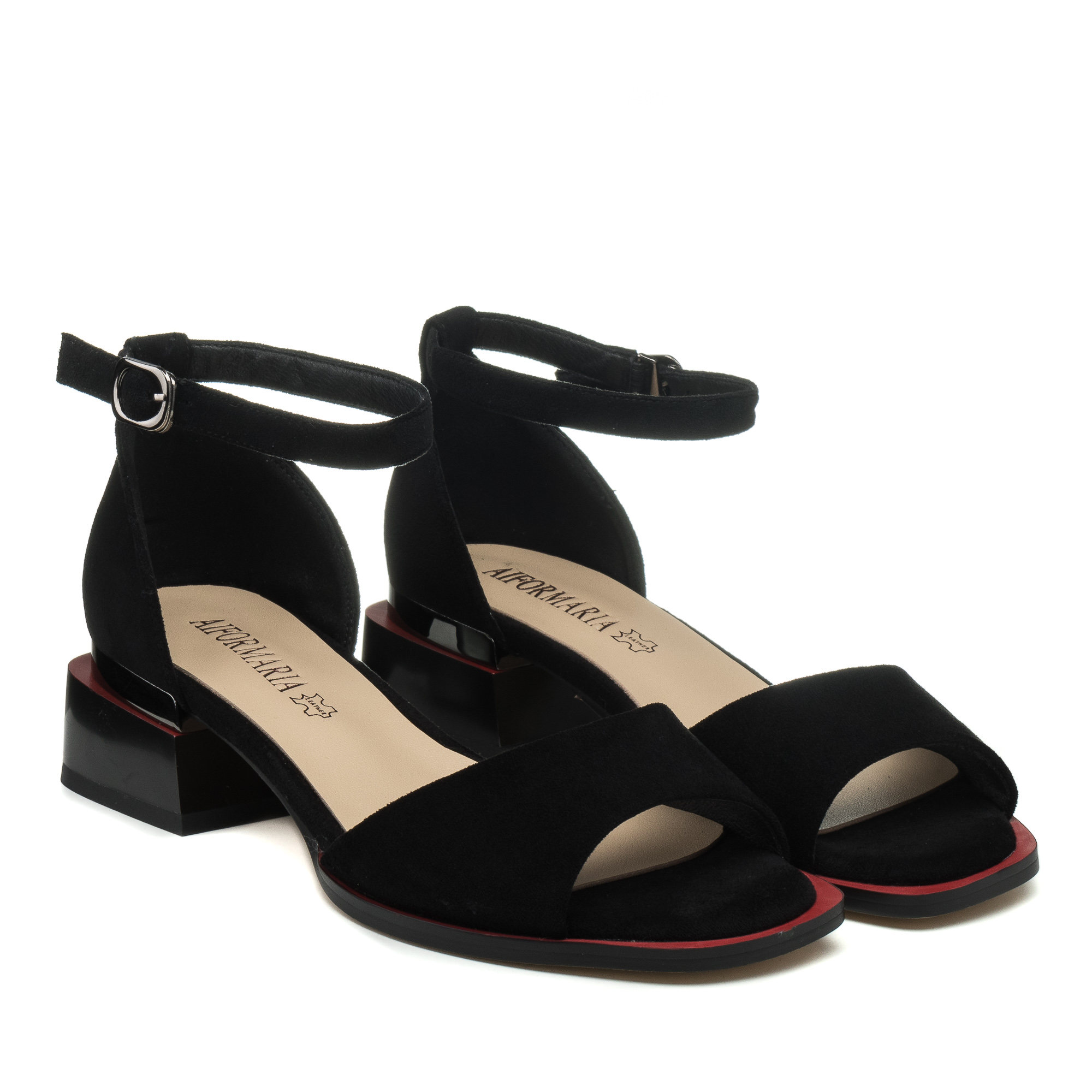 

Босоніжки Aiformaria Чорний 35 (1083Л)