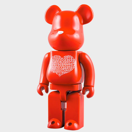 

Дизайнерская Игрушка Беарбрик Кавс Bearbrick Kaws Фигурка Мишка Валентин Bearbrick 400 % (высота около 28 см)