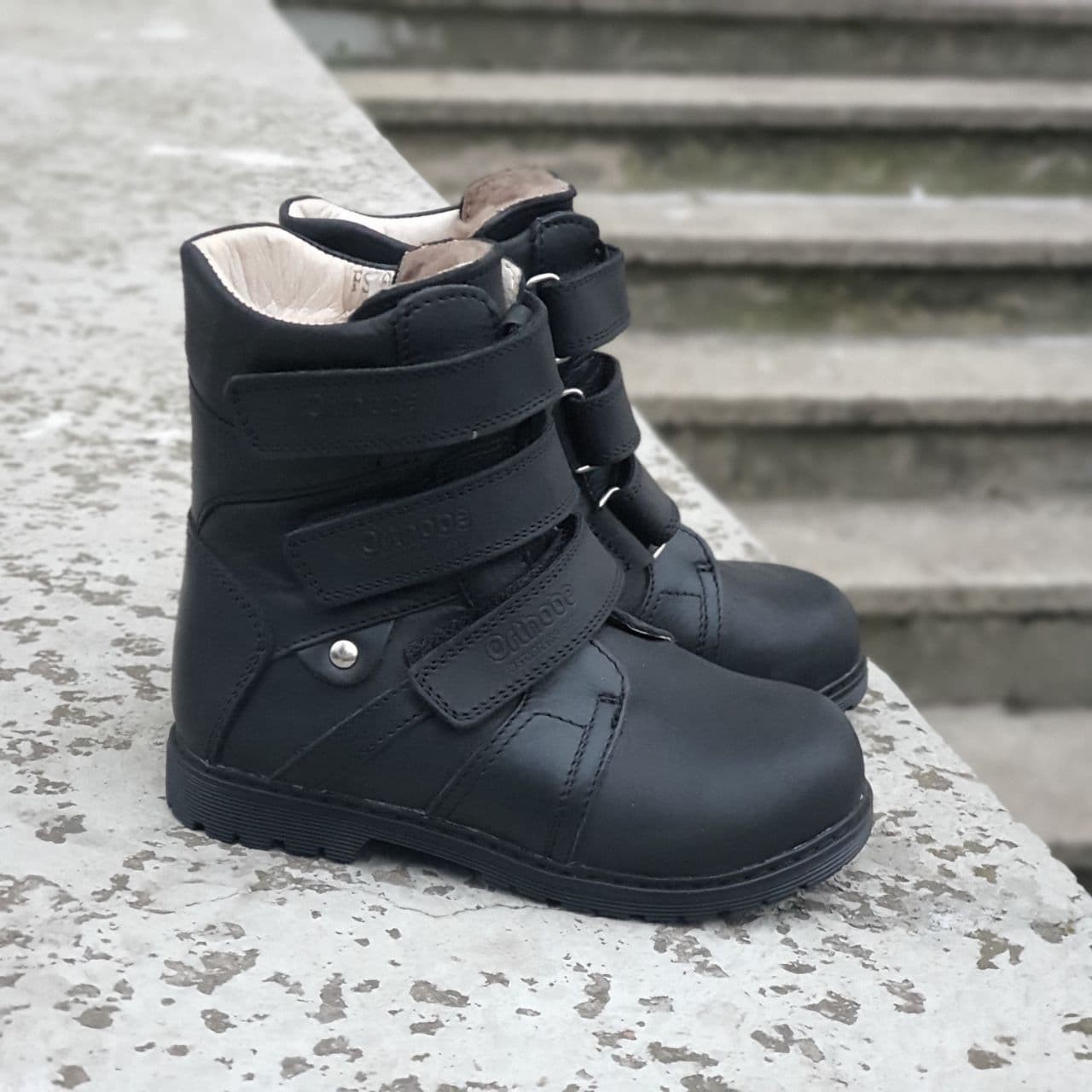 

Ортопедические ботинки Orthobotte 308 25 16.8 см черный