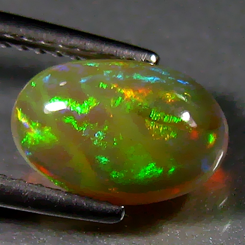 

Опал эфиопия кабошон 1.24ct Е1054 9.8*6.7мм