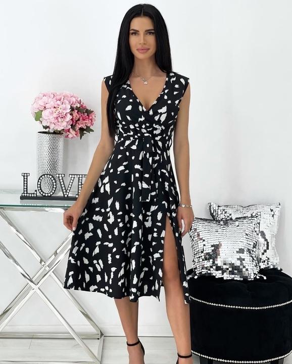 

Платье G&M k-81745 - Размер цвет черный с белым, Платье G&M k-81745 42-44 Размер цвет черный с белым