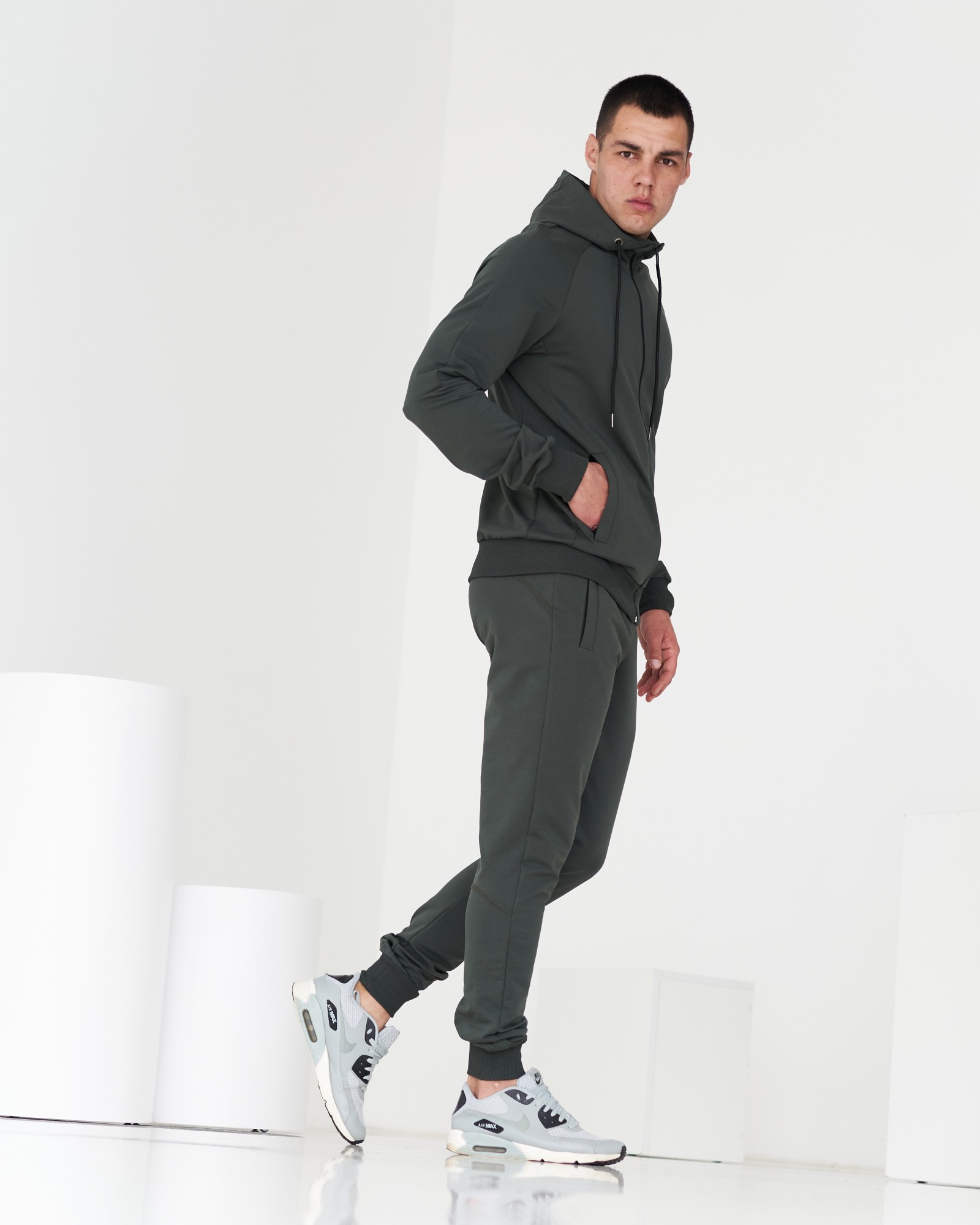 

Спортивный костюм тонкий GR8 active wear модель 361т2-хаки-милитари размер, Спортивный костюм тонкий GR8 active wear модель 361т2-хаки-милитари размер L