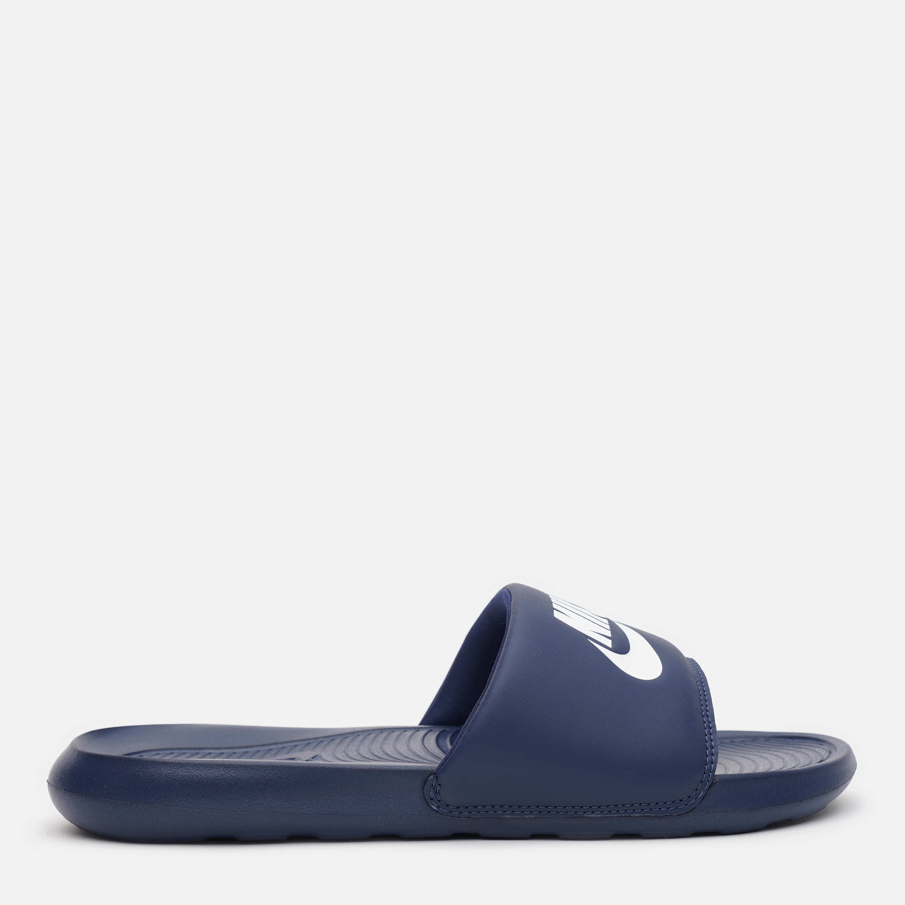Акція на Чоловічі шльопанці для пляжу Nike Victori One Slide CN9675-401 44.5 (12) 30 см Темно-сині від Rozetka