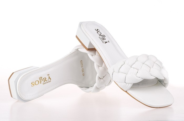 

Женские шлепанцы Sopra 5597-106С 41 Белые