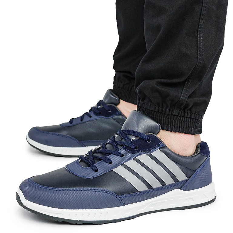 

Кроссовки Bromen мужские демисезонные синие из кожзама 42 р. - 27,5 см 1380506171