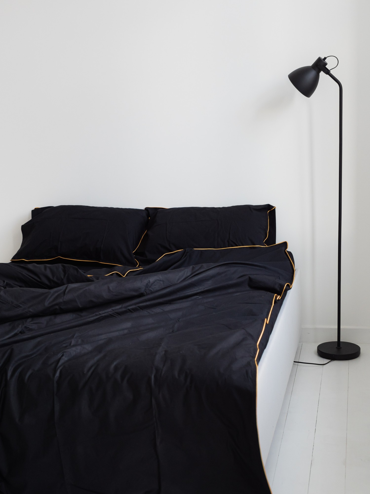 

Комплект постельного белья G.sleep Black Pearl поплин 180*220 см черный