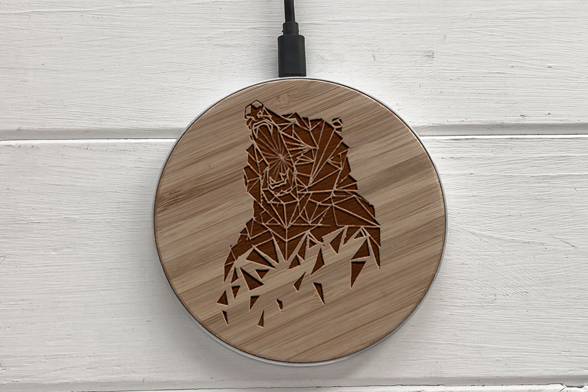 

Быстрая беспроводная деревянная зарядка SkinWood White Fast Charge bear