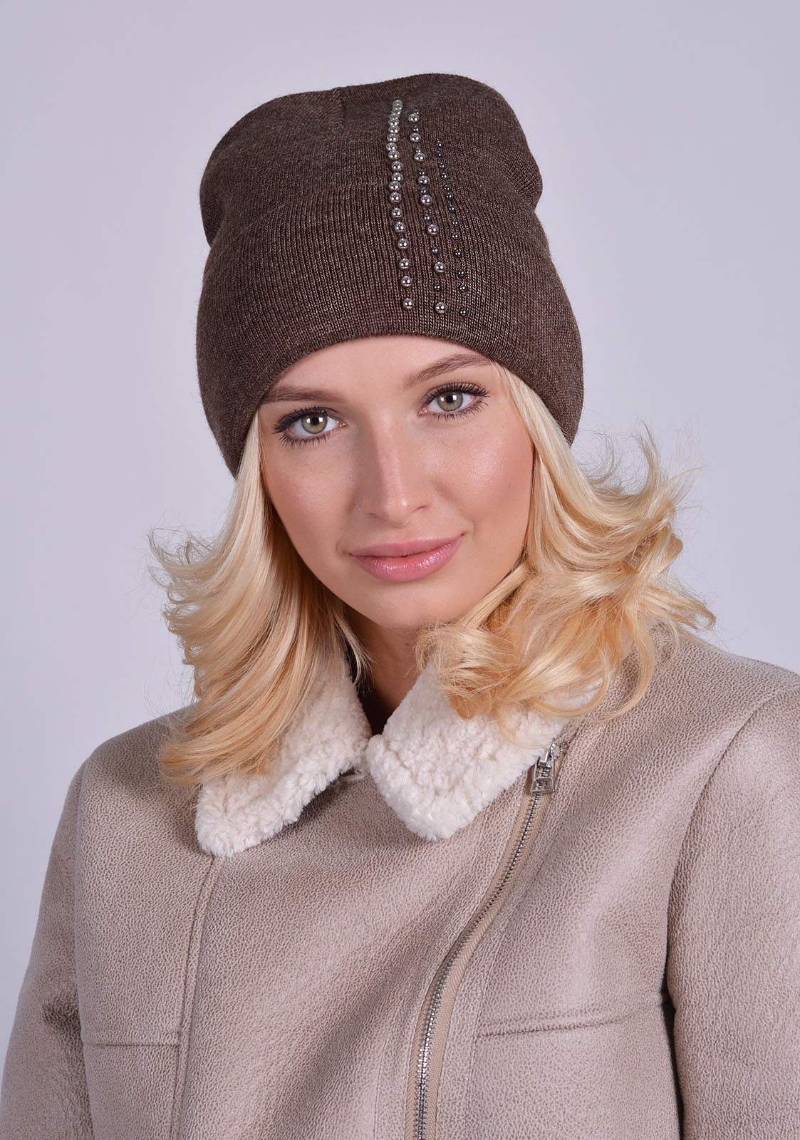 

Вязаная шапка Retto 55-60 р. Нью-Йорк шоколад