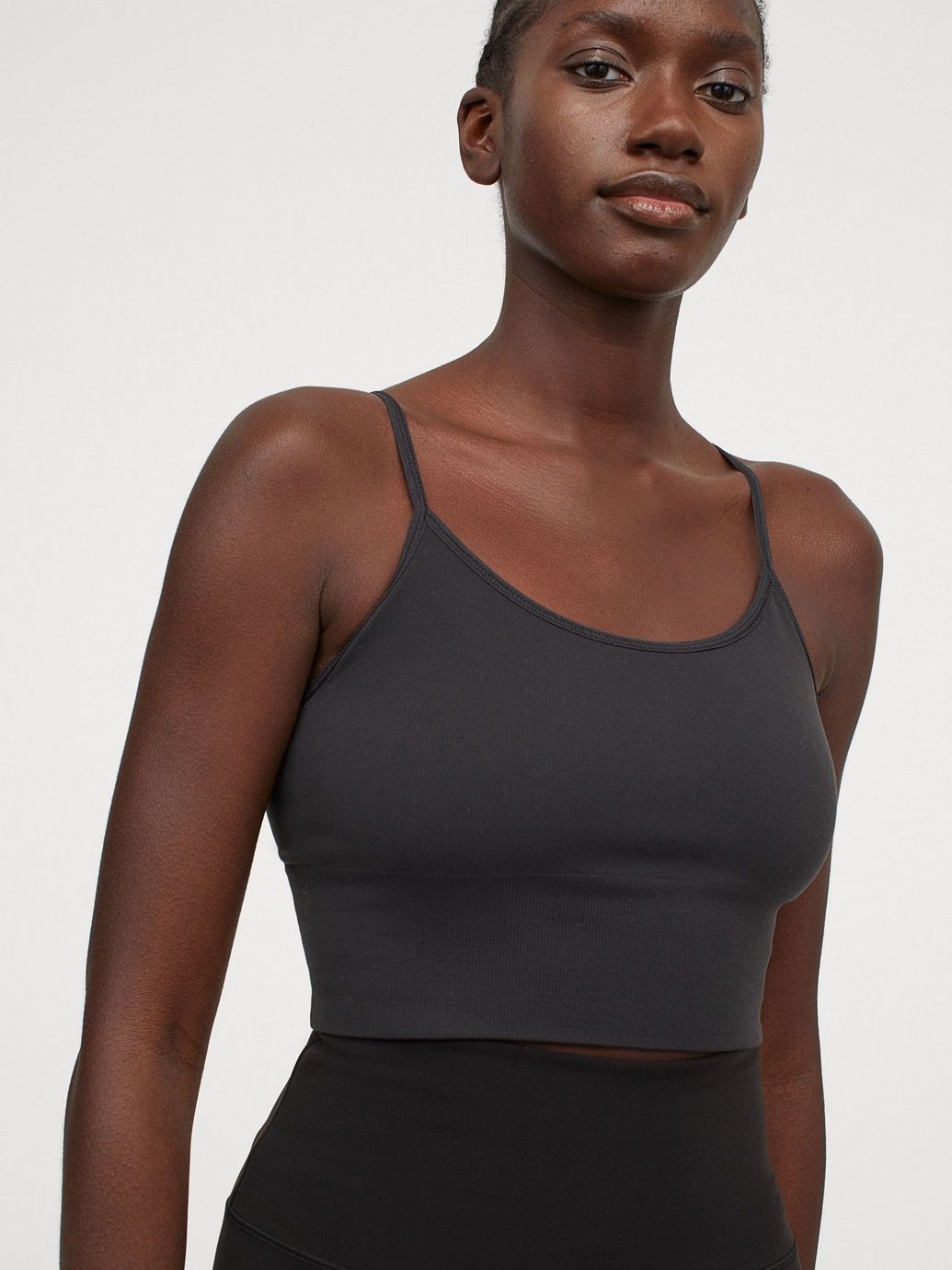 

Спортивный топ H&M 0875350 XS Черный