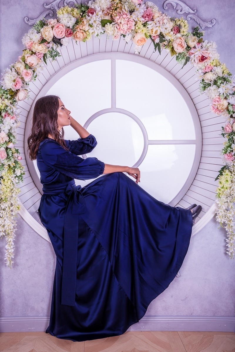 

Нарядное длиное платье FashionYouWant M синий 43285165