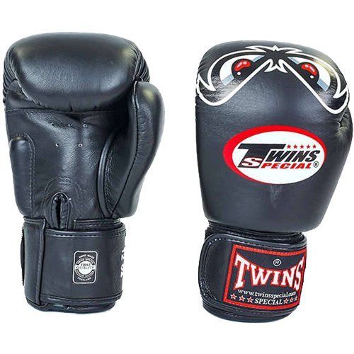 

Перчатки боксерские FBGV-25 Twins 14oz Черный (37426025)