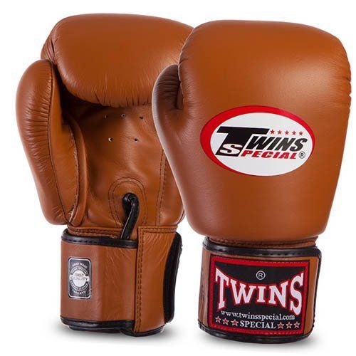 

Перчатки боксерские BGVL3 Twins 16oz Коричневый (37426107)