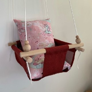 

Детская качеля Infancy Единороги, Бордовая основа