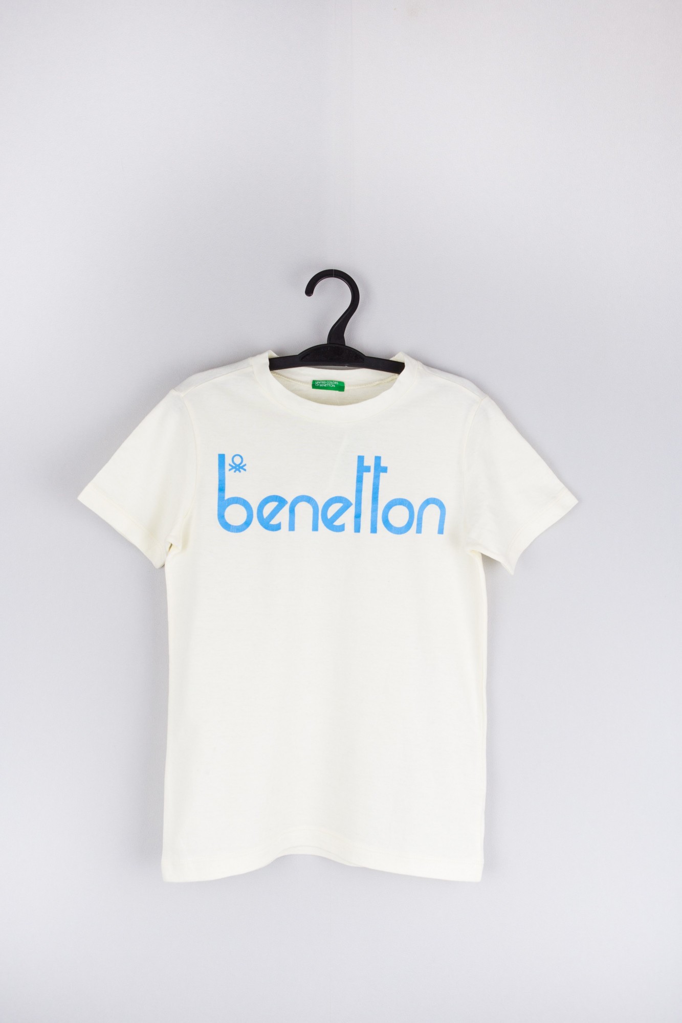 

Футболка United Colors of Benetton 140см молочный 8300895786501