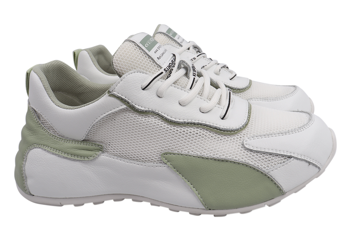 

Кросівки жіночі з натуральної шкіри, на низькому ходу, на шнурівці, білі, Vikonty 250-21LK 36