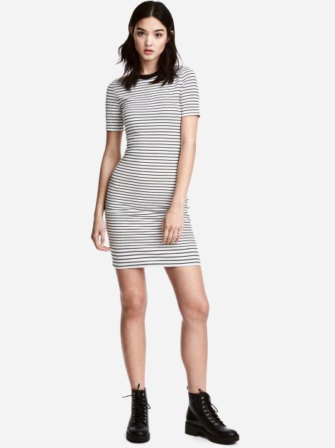 

Платье H&M 04VFP64 44 Белое