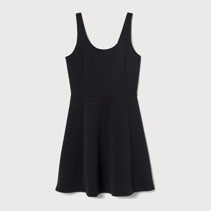 

Платье H&M 0681180-10  Черное, Платье H&M 0681180-10 46 Черное