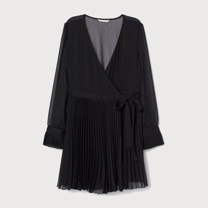 

Платье H&M 0720227-8  Черное, Платье H&M 0720227-8 44 Черное