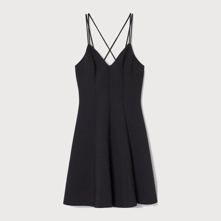 

Платье H&M 060848436 S Черное