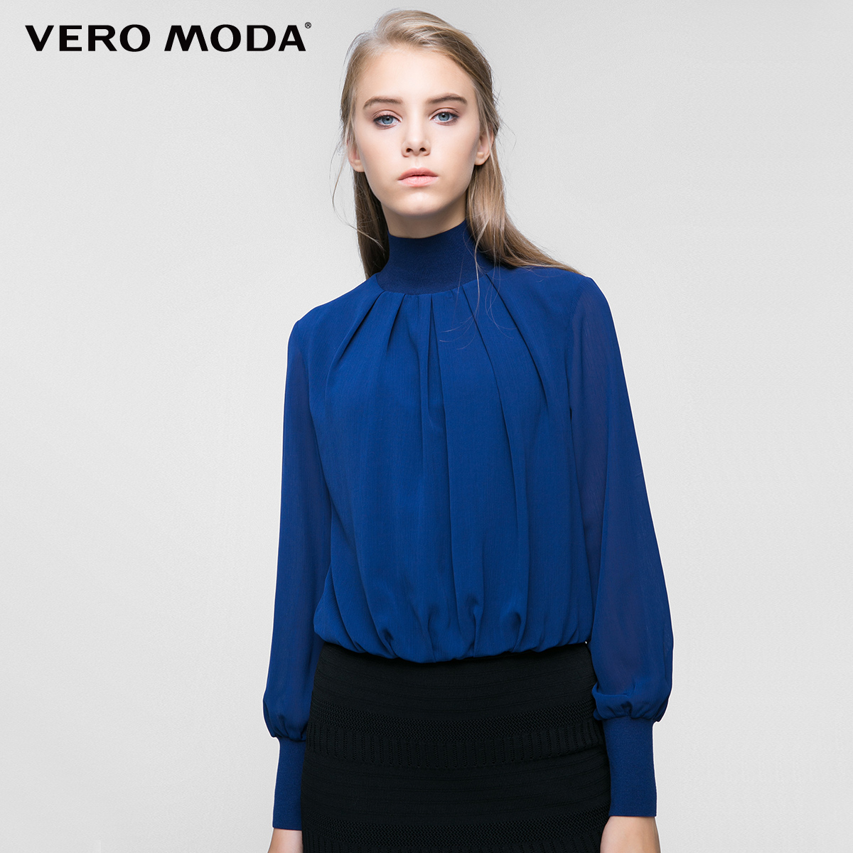 

Блуза Vero Moda 317151502F39SK S т.синій