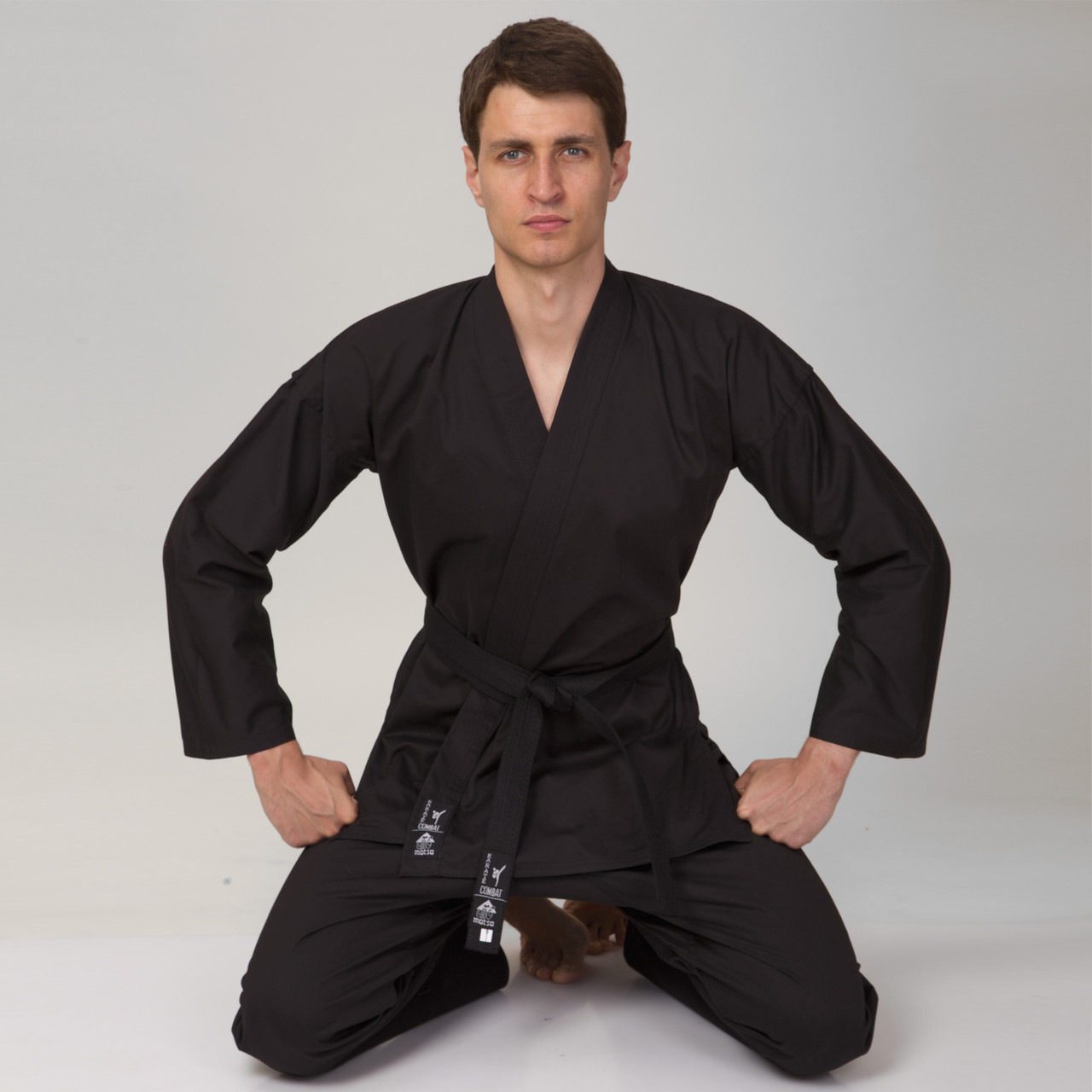 

Кимоно для каратэ Matsa Heroe 0017 черное 240г/м2 размер 4XL рост 190 см
