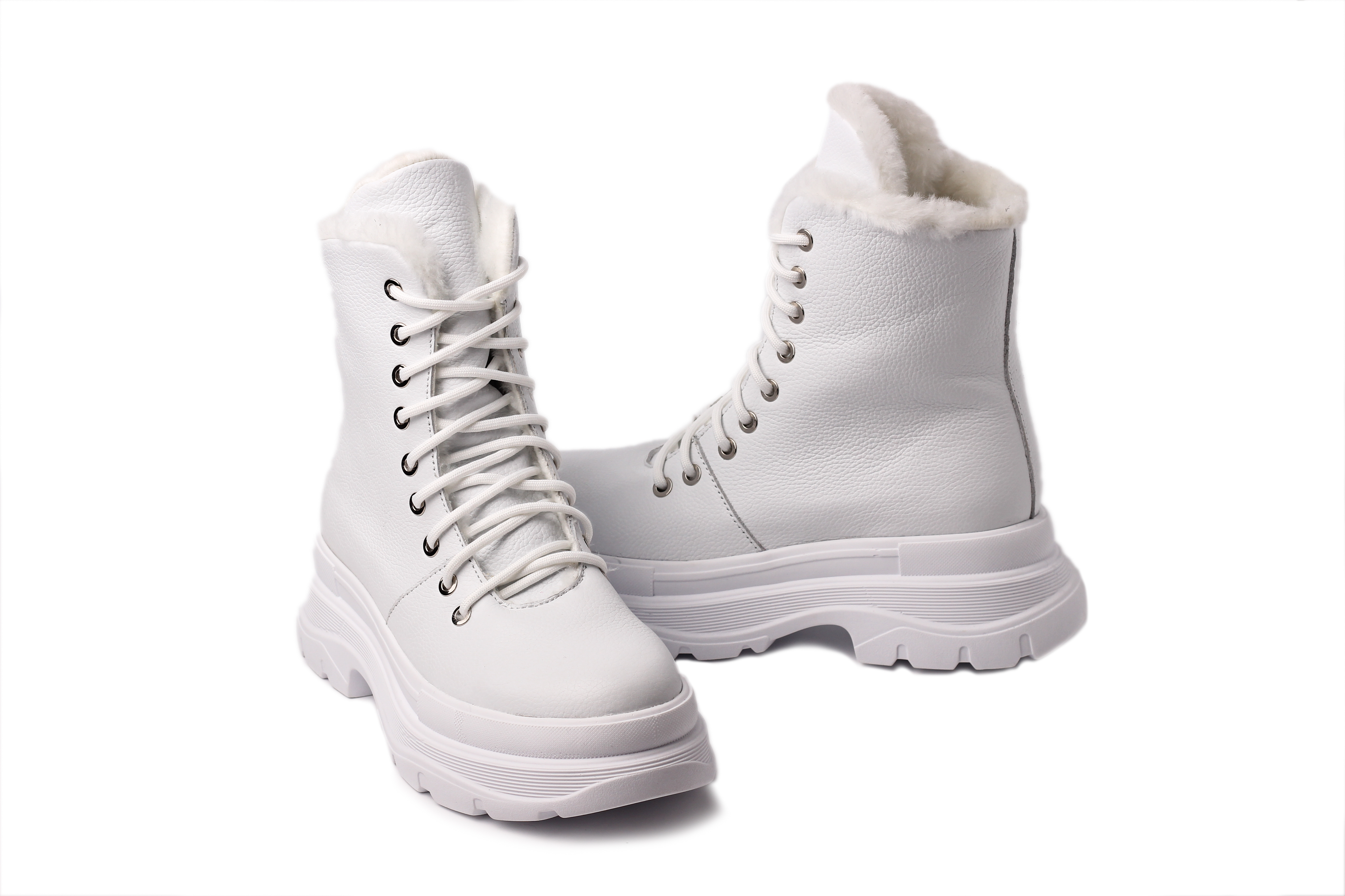 

Ботинки MILLI GOLD 789-21081WHITE-FL белый 40 2000903496090