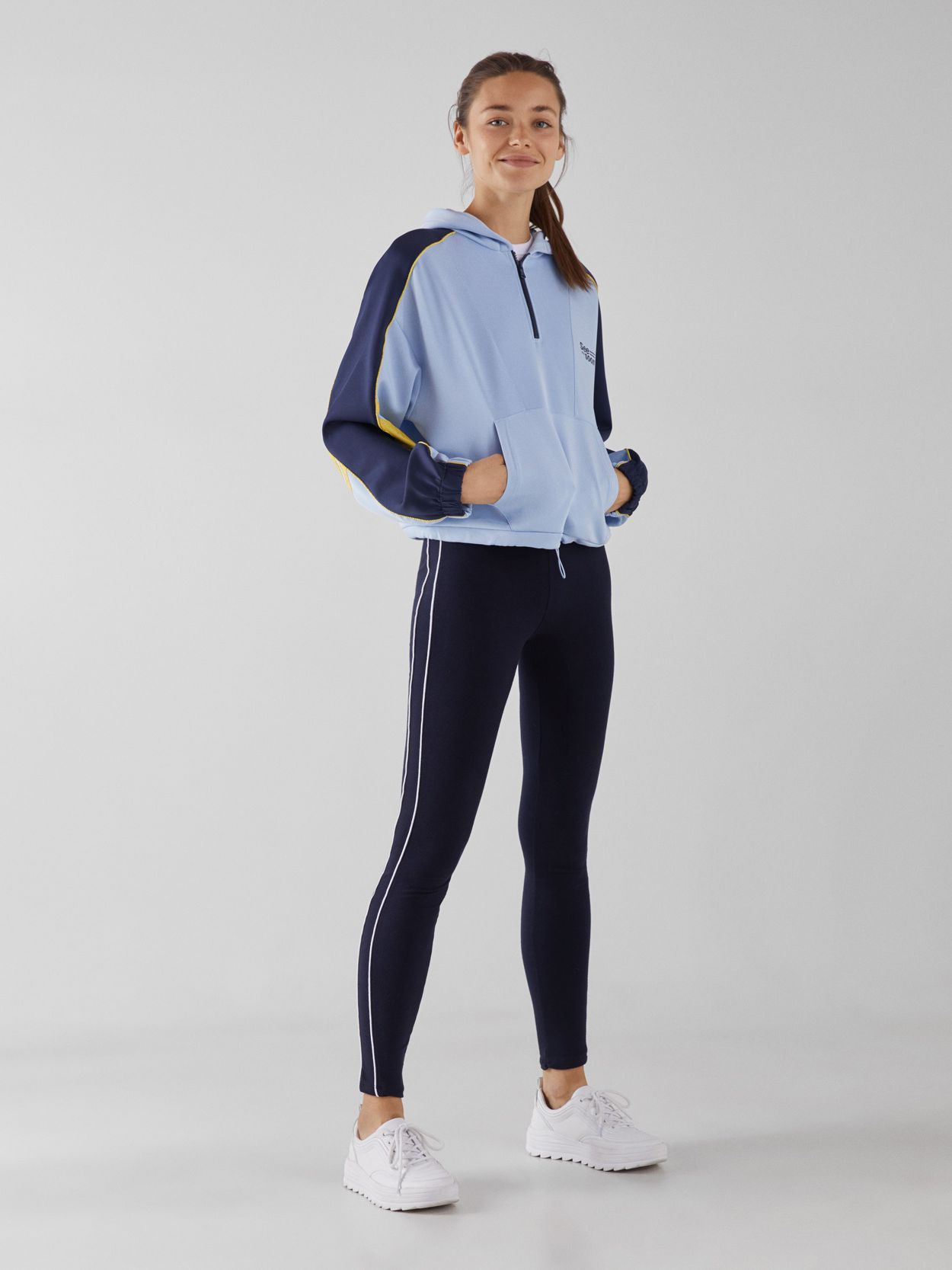 

Спортивные леггинсы Bershka 05247478401 S Синие