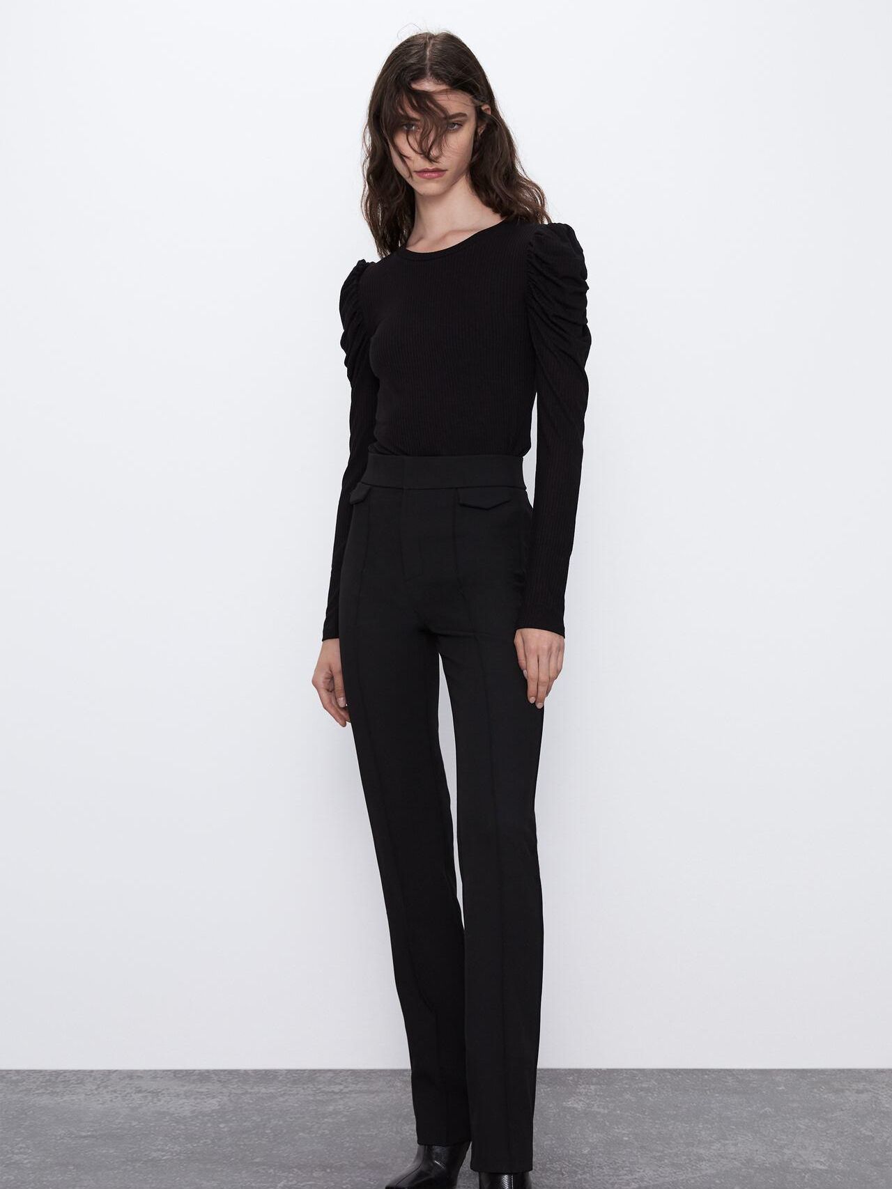 

Лонгслив Zara 5039/305/800-AAAD M Черный